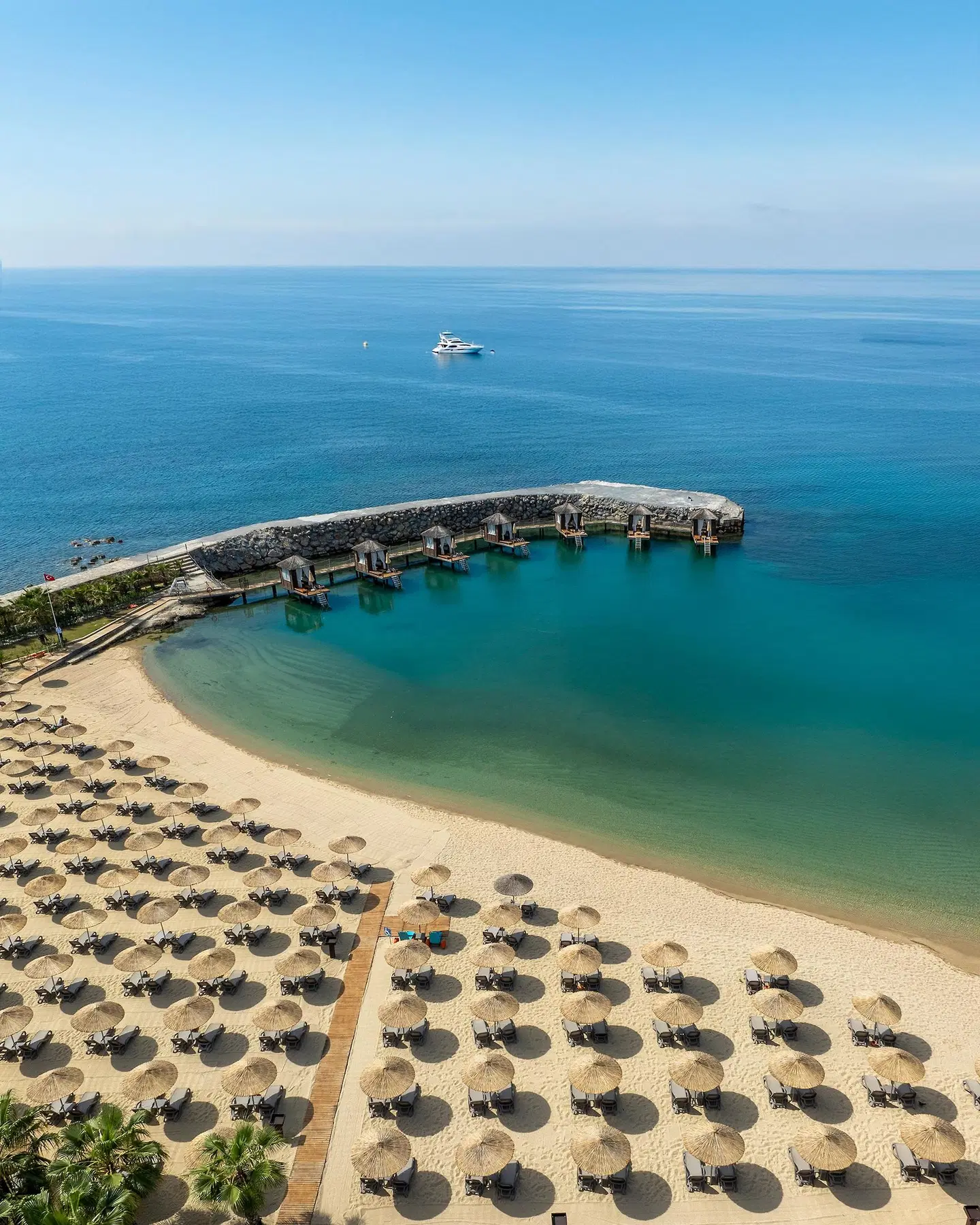 Rubi Platinum Spa Resort & Suites BEACH