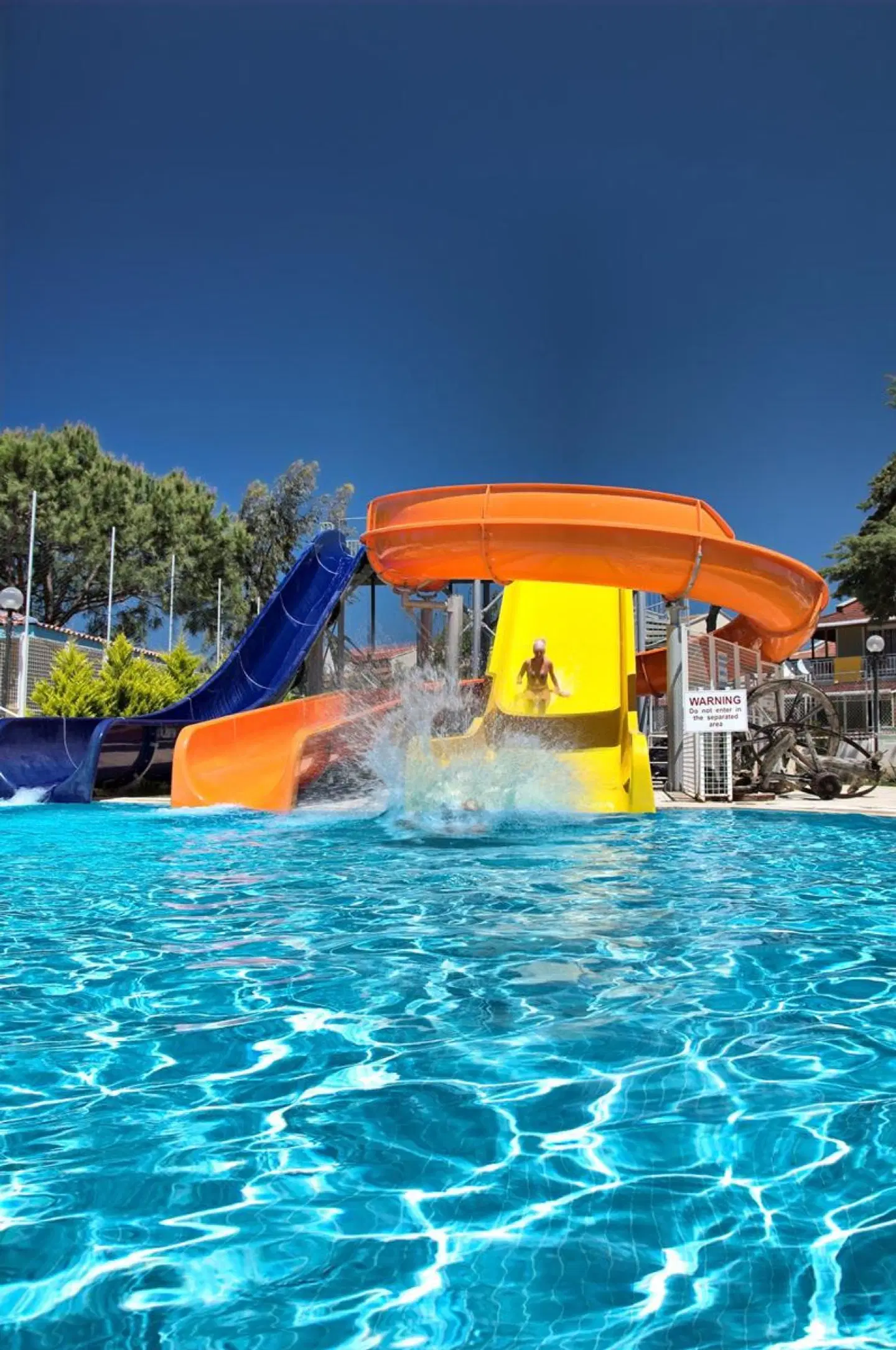 Batihan Beach Resort & Spa OUTDOOR_POOL