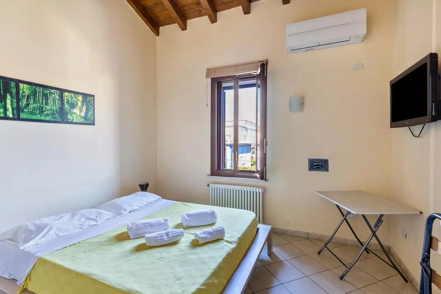 Verona Holidays ROOM_EXAMPLE