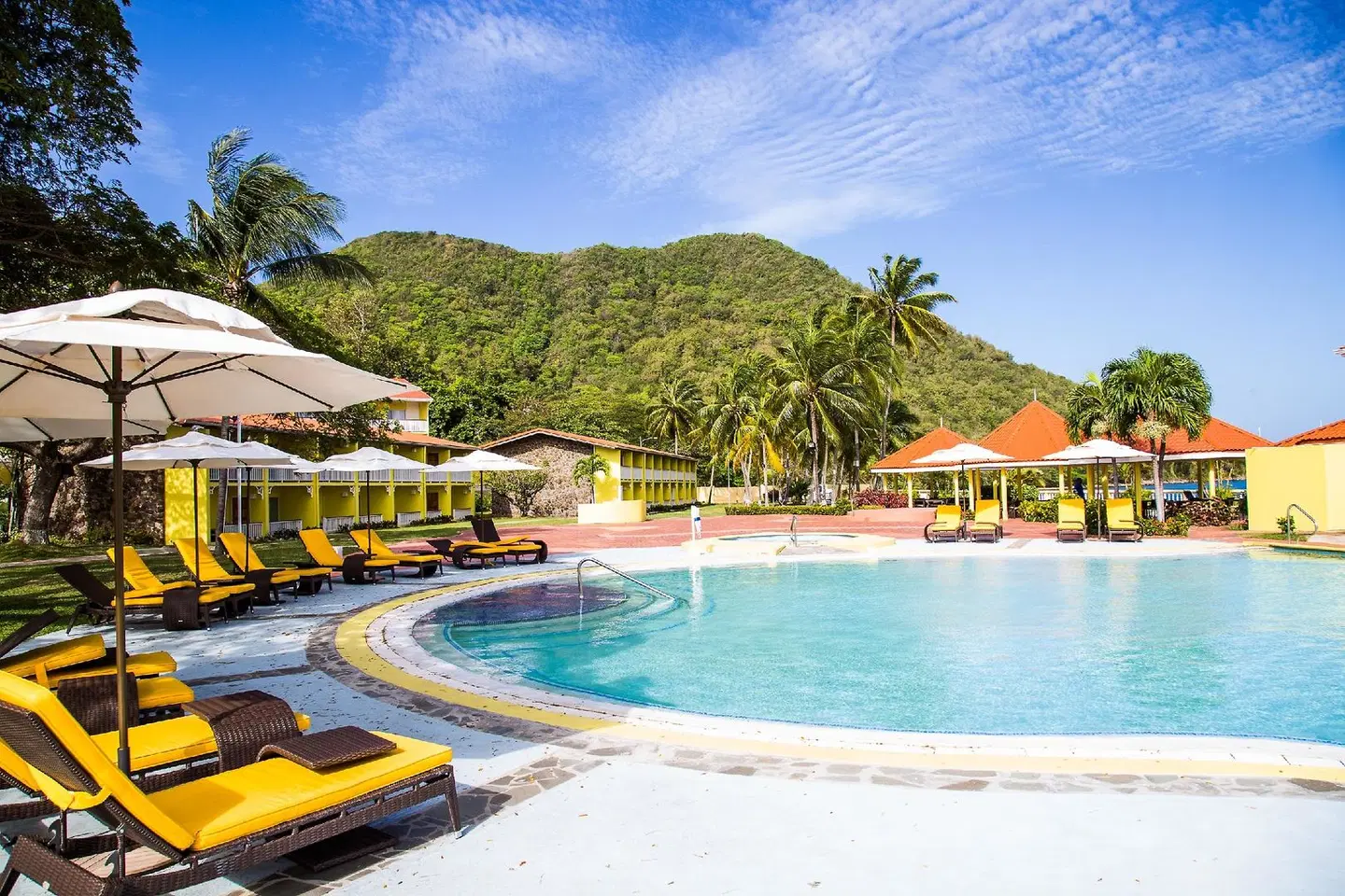 Starfish St Lucia OUTDOOR_POOL