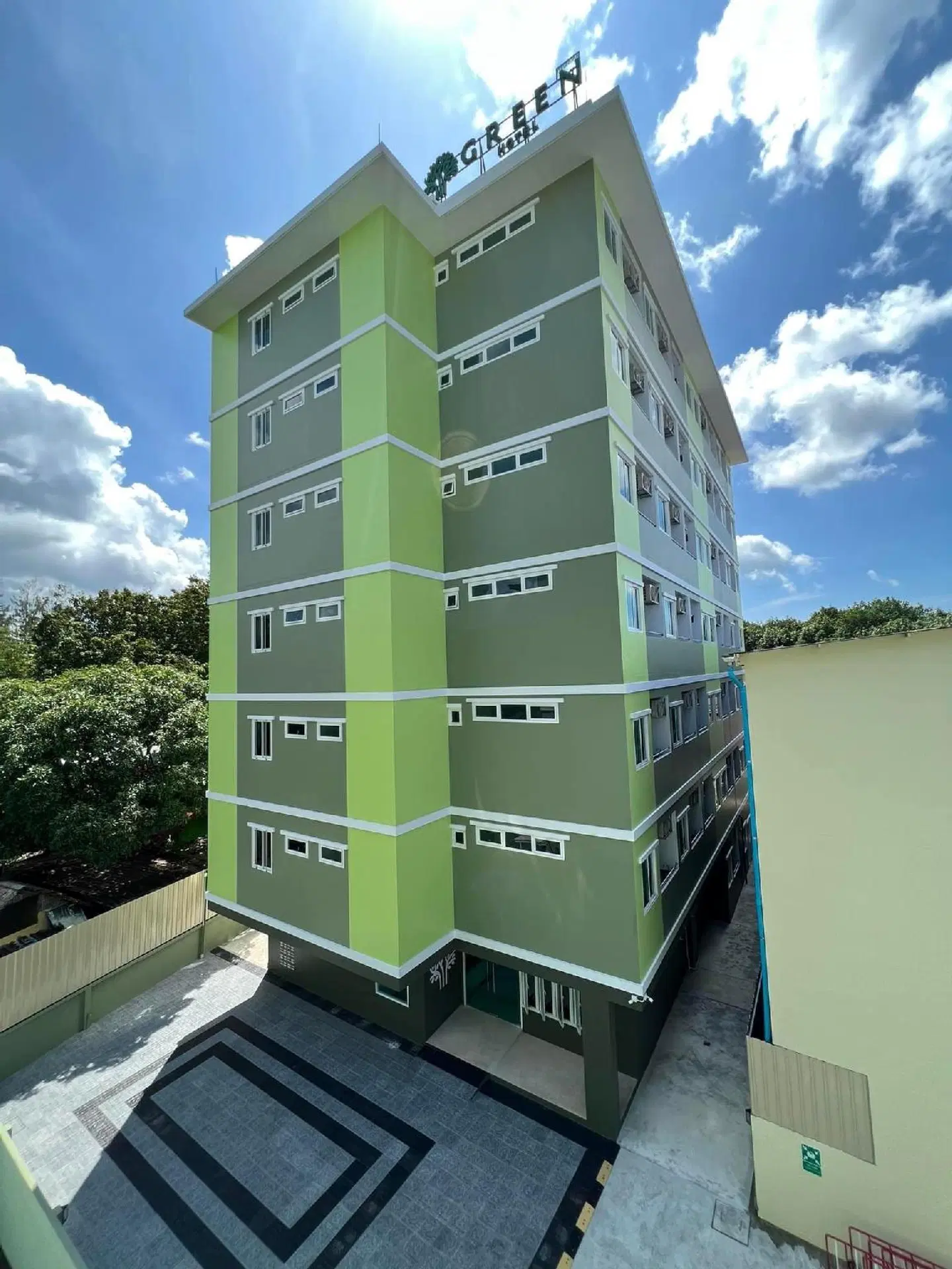 Green Hotel Phuket EXTERIOR