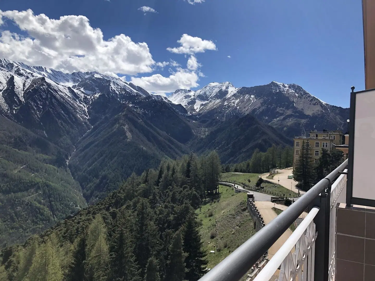 Pràcatinat Hotel & Restaurant LANDSCAPE