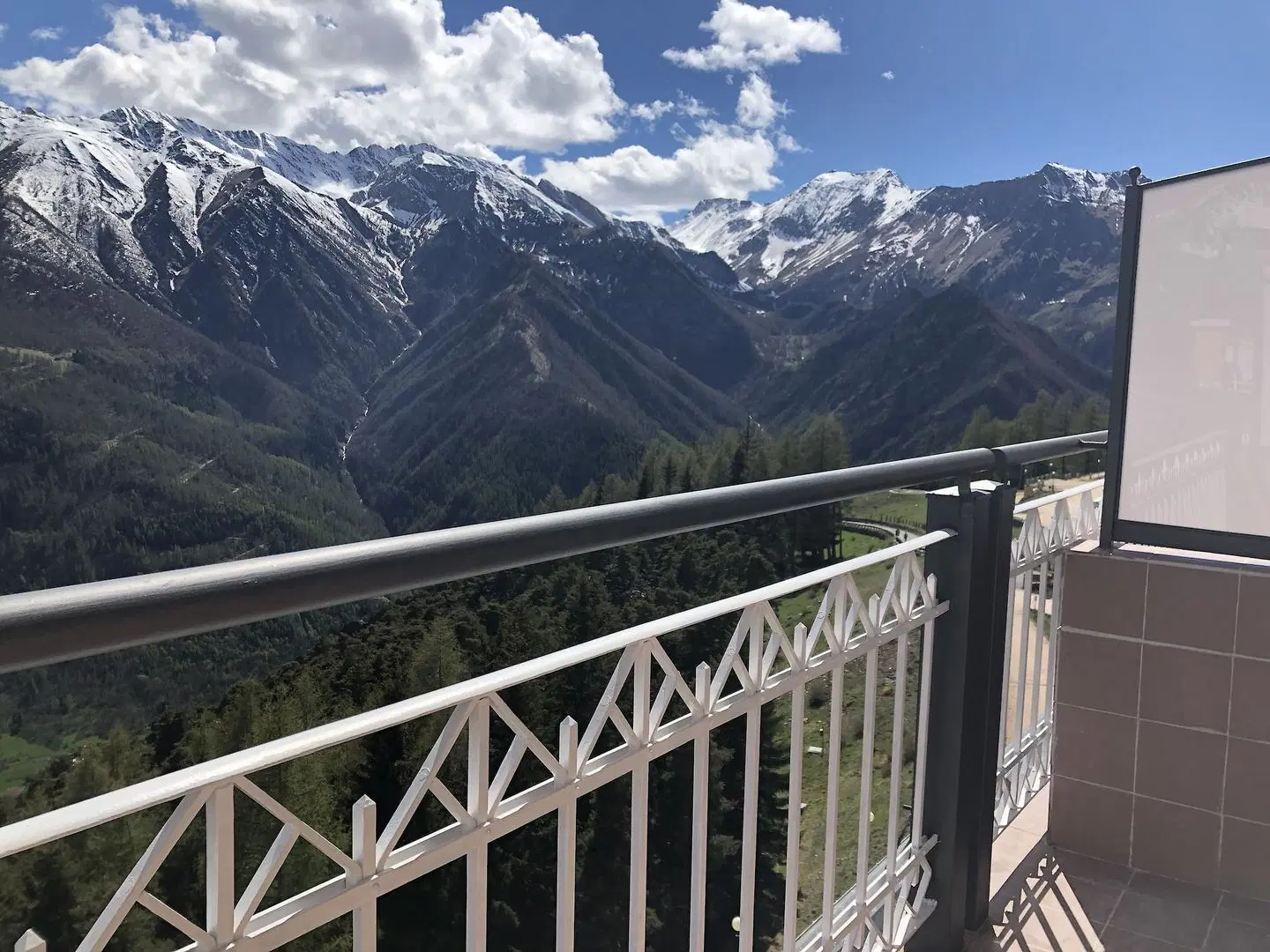 Pràcatinat Hotel & Restaurant LANDSCAPE