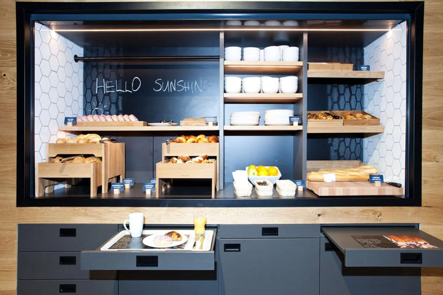 Moxy Rust LOUNGE_LOBBY