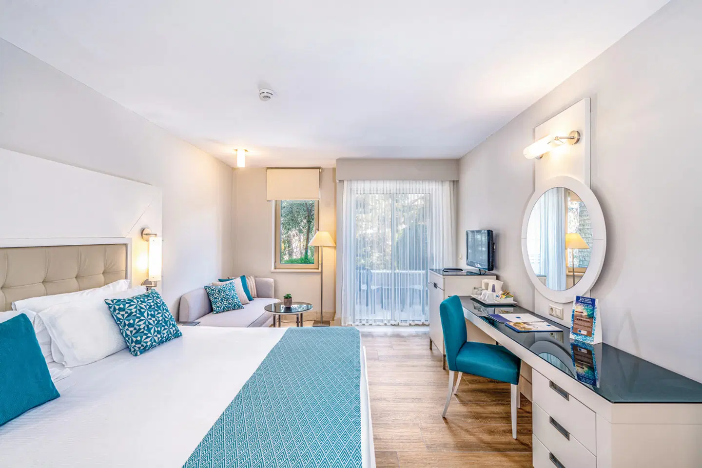 TUI Blue Xanthe ROOM_EXAMPLE