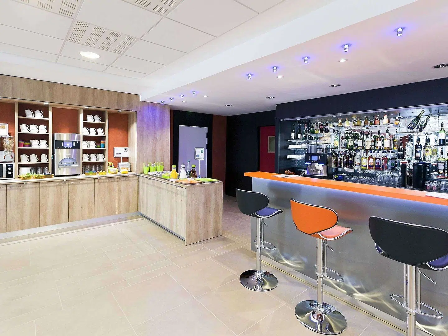 ibis Styles Flers Bar