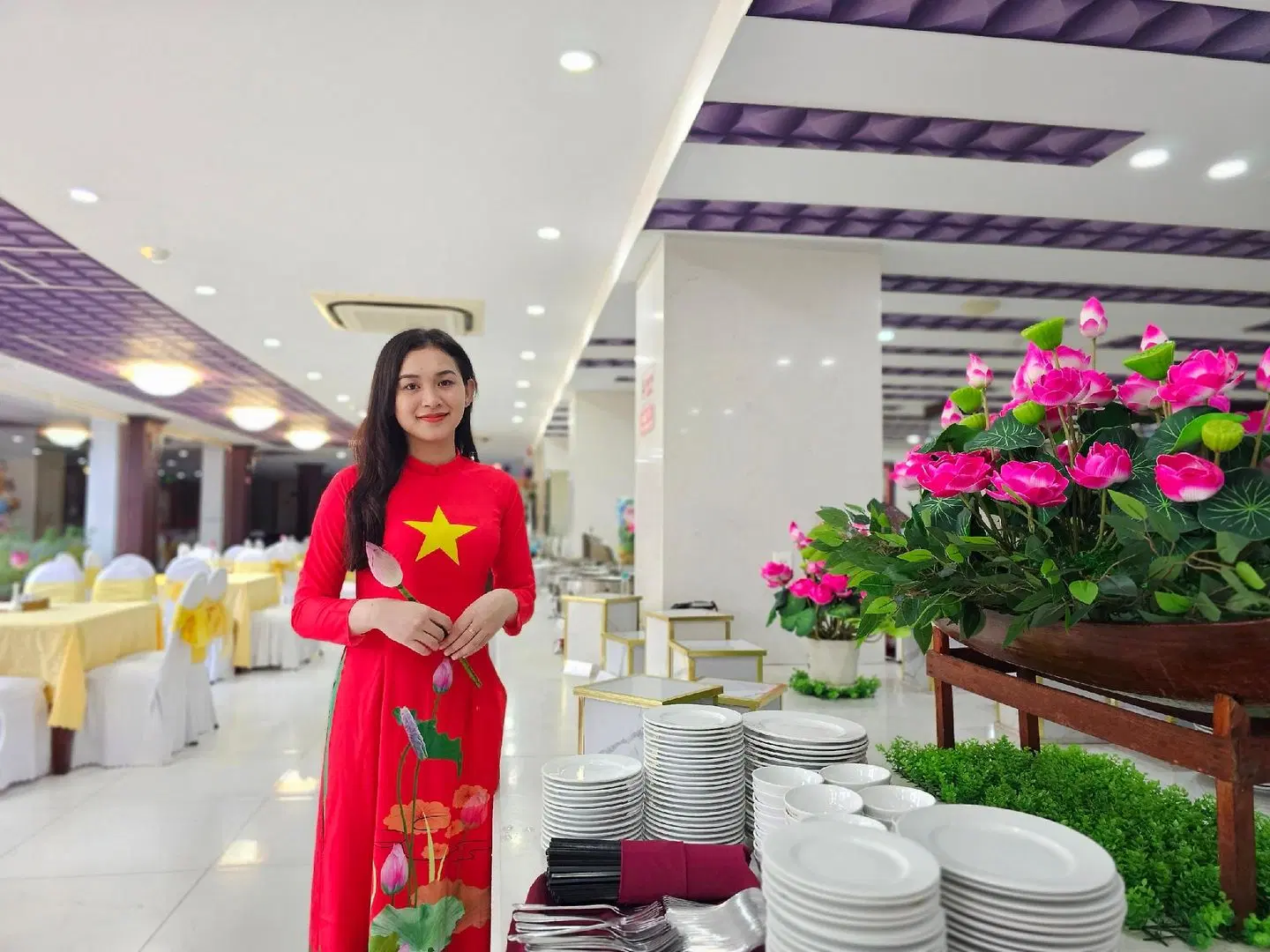 Sao Mai Hotel PEOPLE