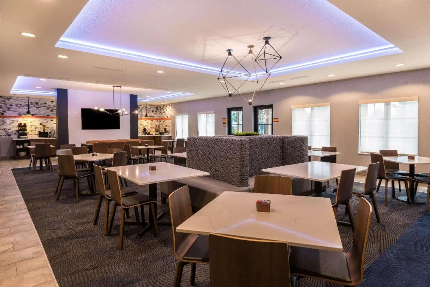 La Quinta Inn & Suites by Wyndham Las Vegas Airport South RESTAURANT