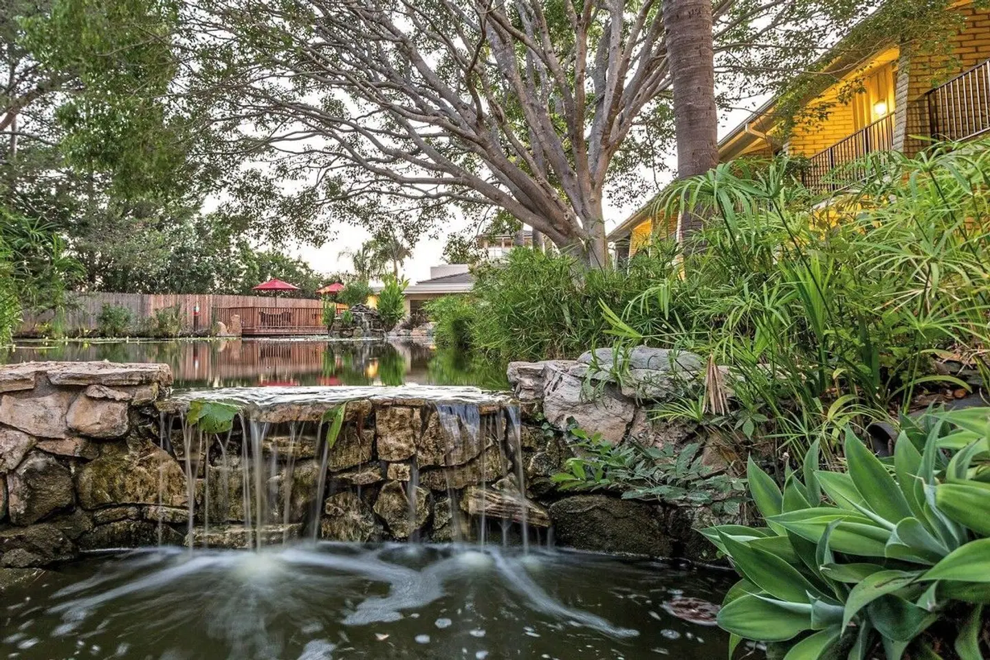 Ramada by Wyndham Santa Barbara GARDEN