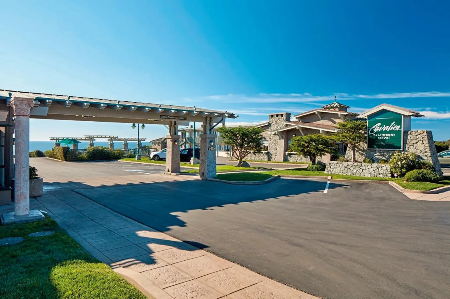 Cavalier Oceanfront Resort SPORTS_AND_LEISURE