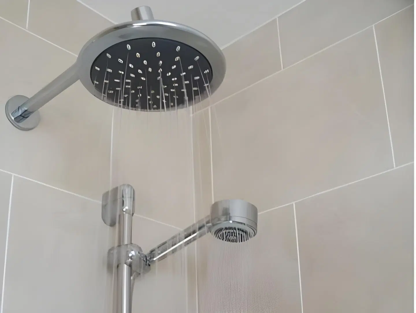 Blackberry Lodge B&B BATHROOM