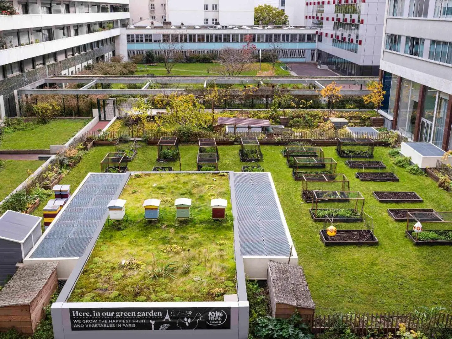 Pullman Paris Tour Eiffel GARDEN