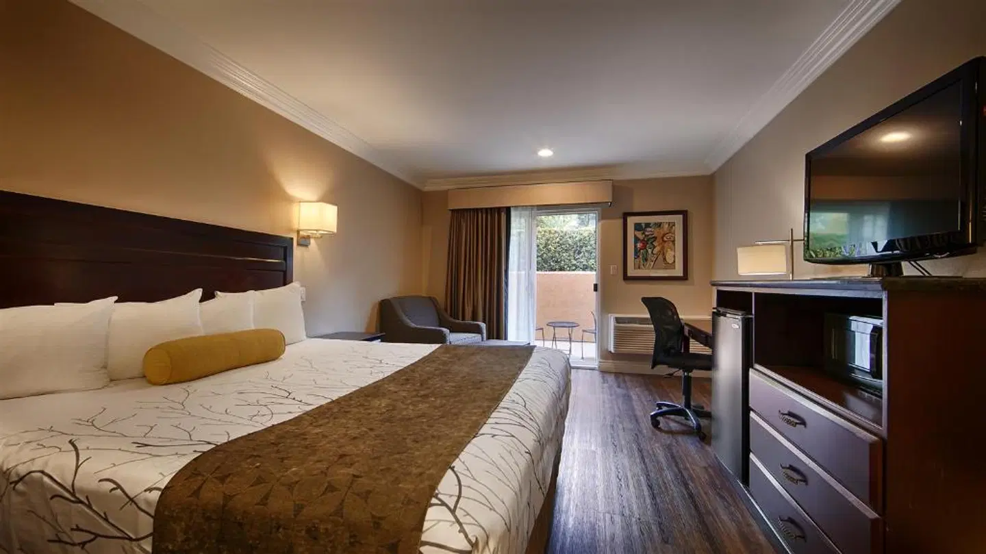 Best Western Woodland Hills Inn ROOM_EXAMPLE