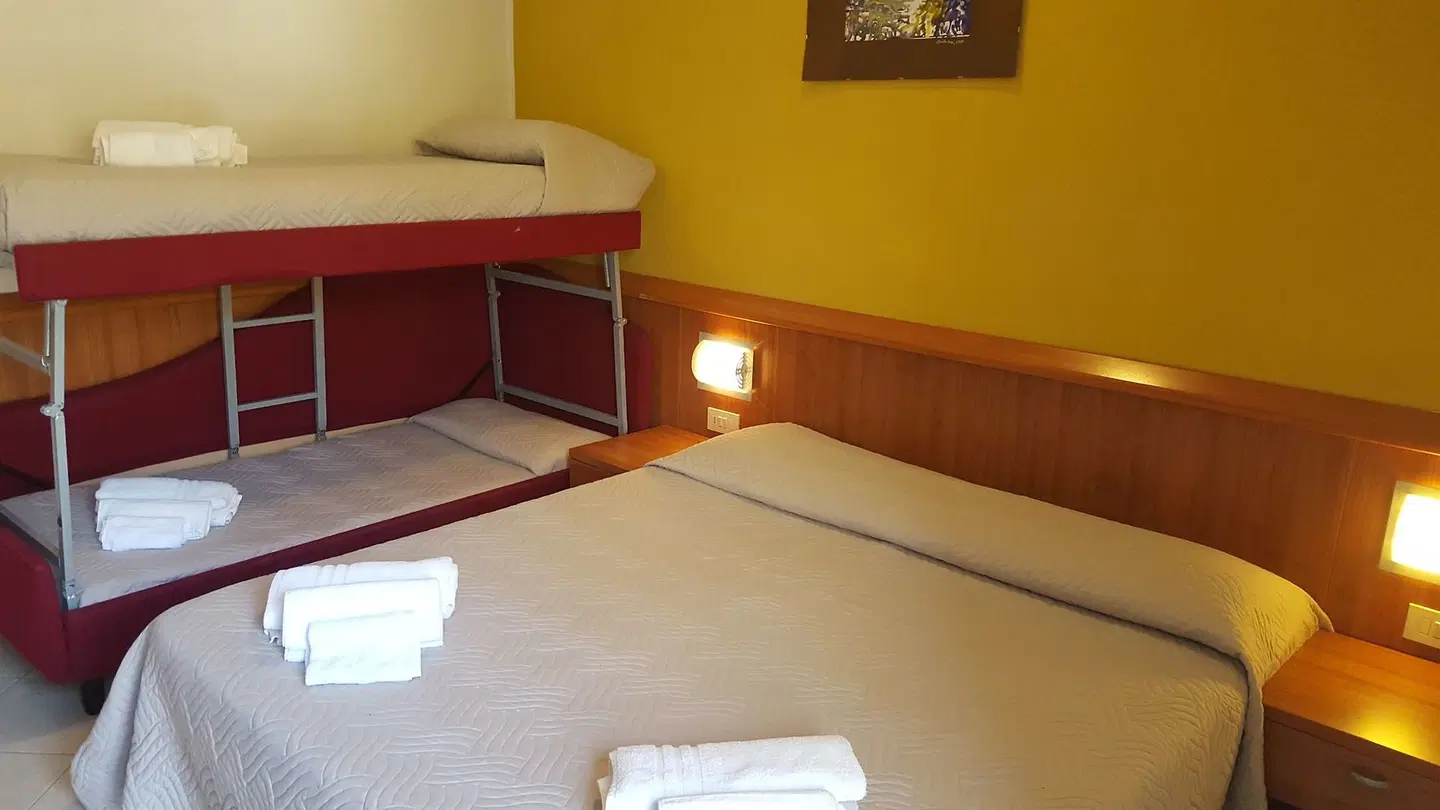 Bengasi ROOM_EXAMPLE