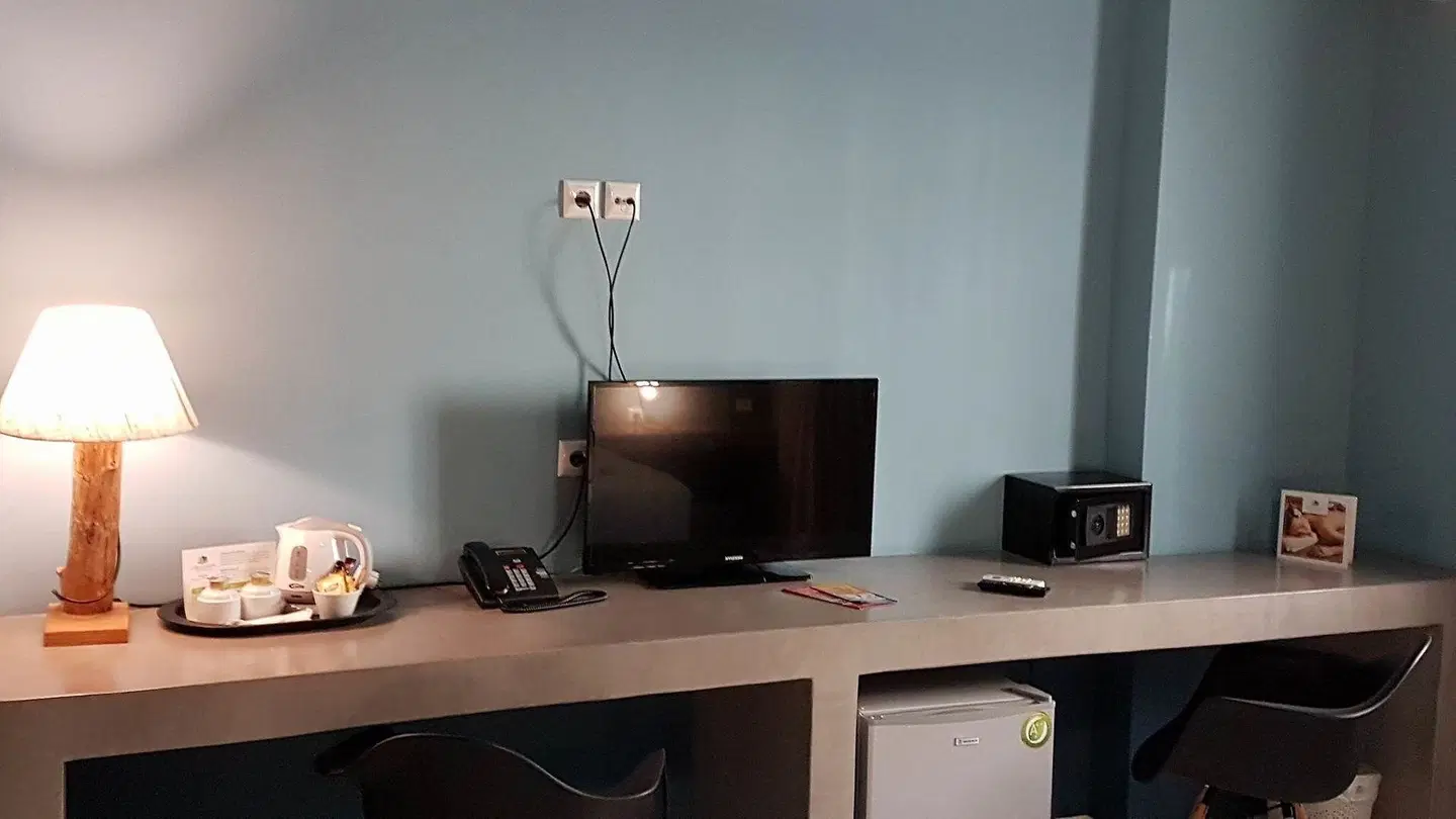 Lotus Center ROOM_EXAMPLE