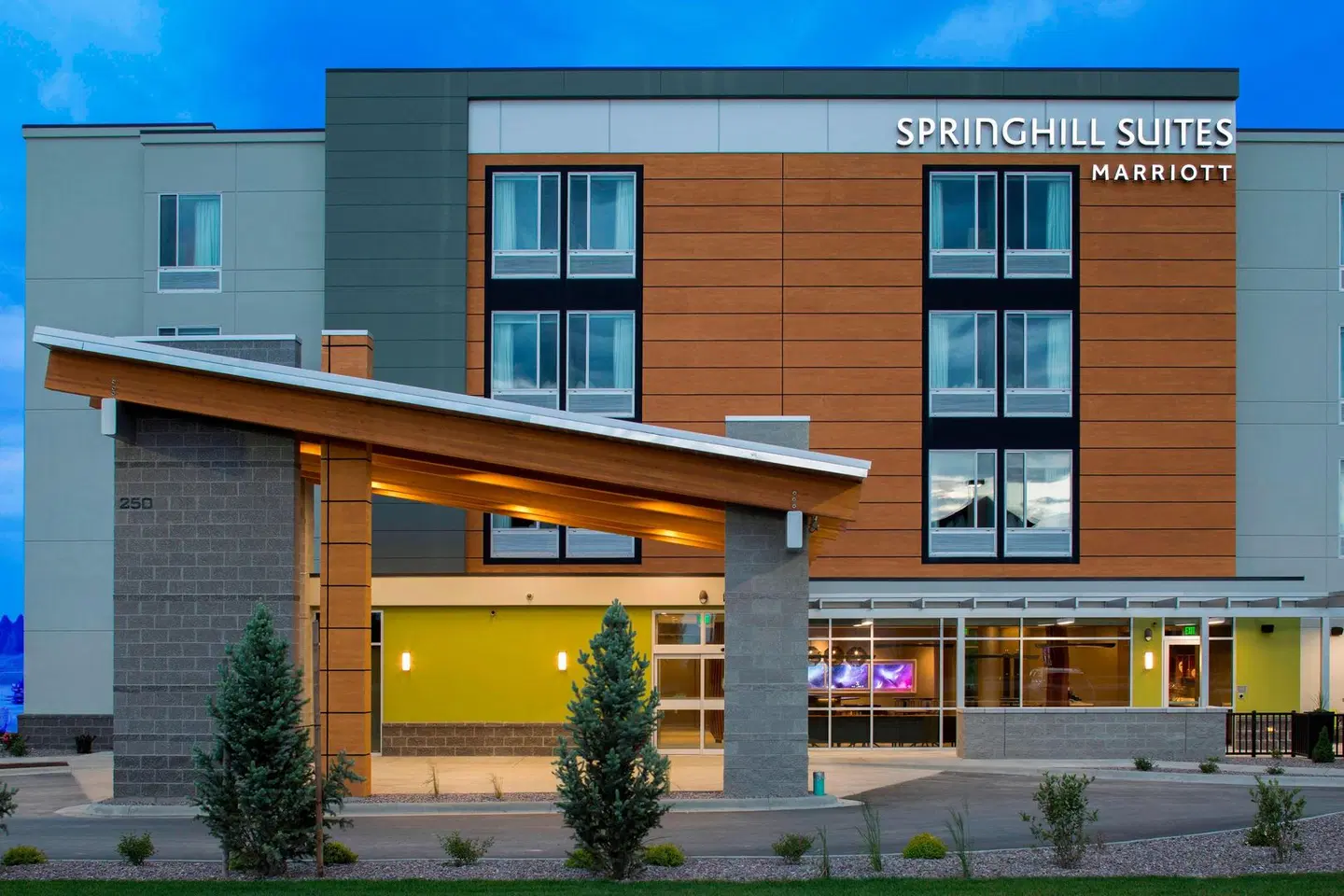 SpringHill Suites by Marriott Kalispell EXTERIOR