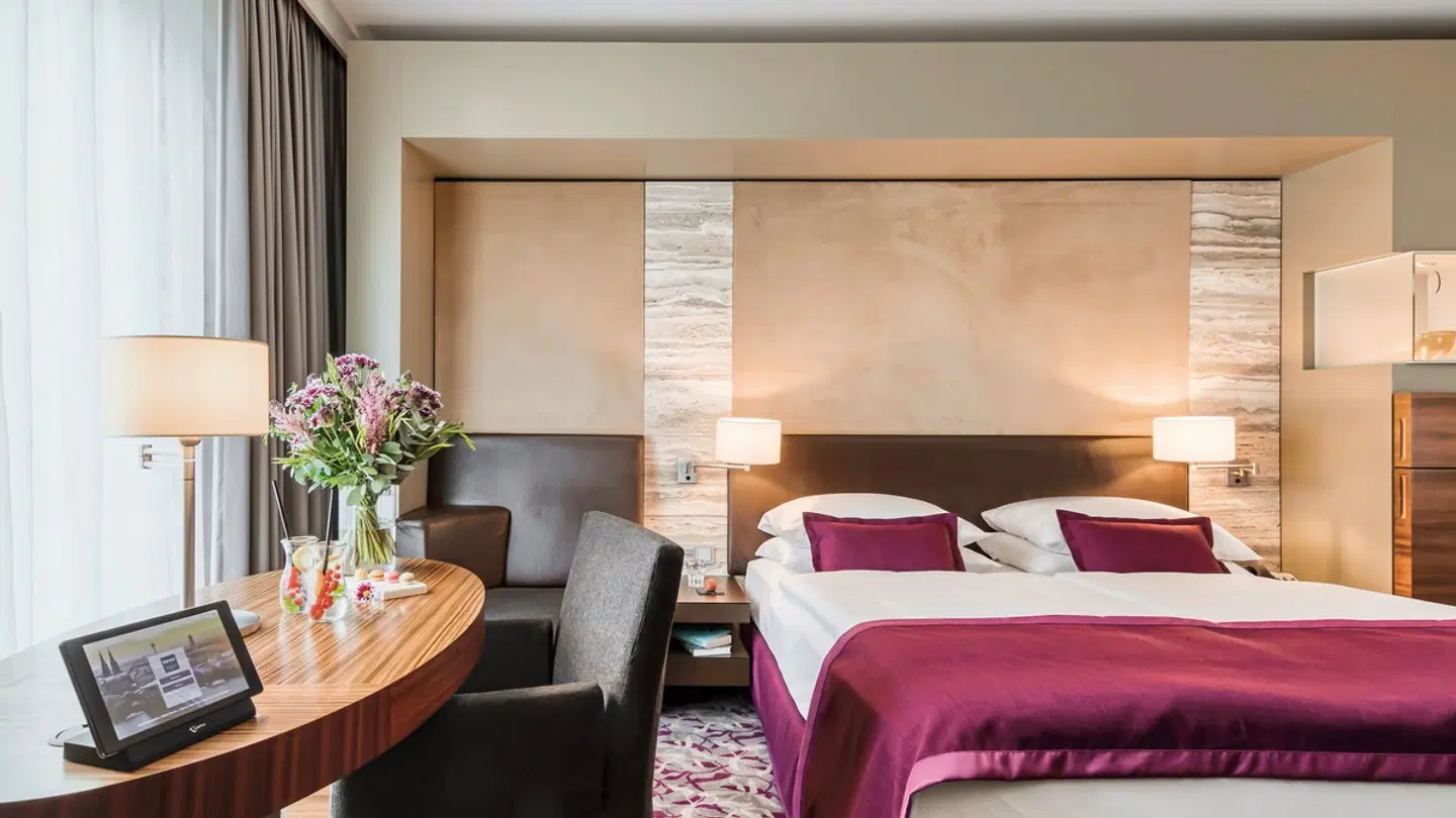 Dorint Hotel am Heumarkt Köln ROOM_EXAMPLE
