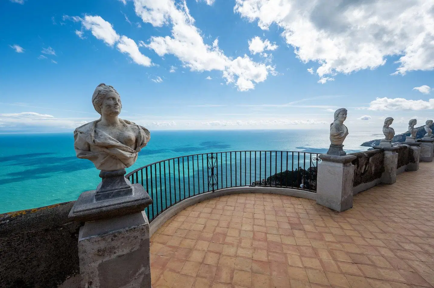 Villa Cimbrone Terrasse