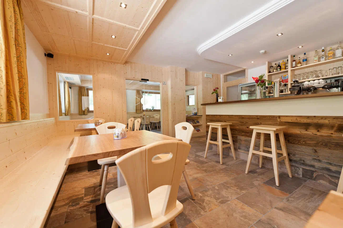 Gasthof Zur Sonne Bar