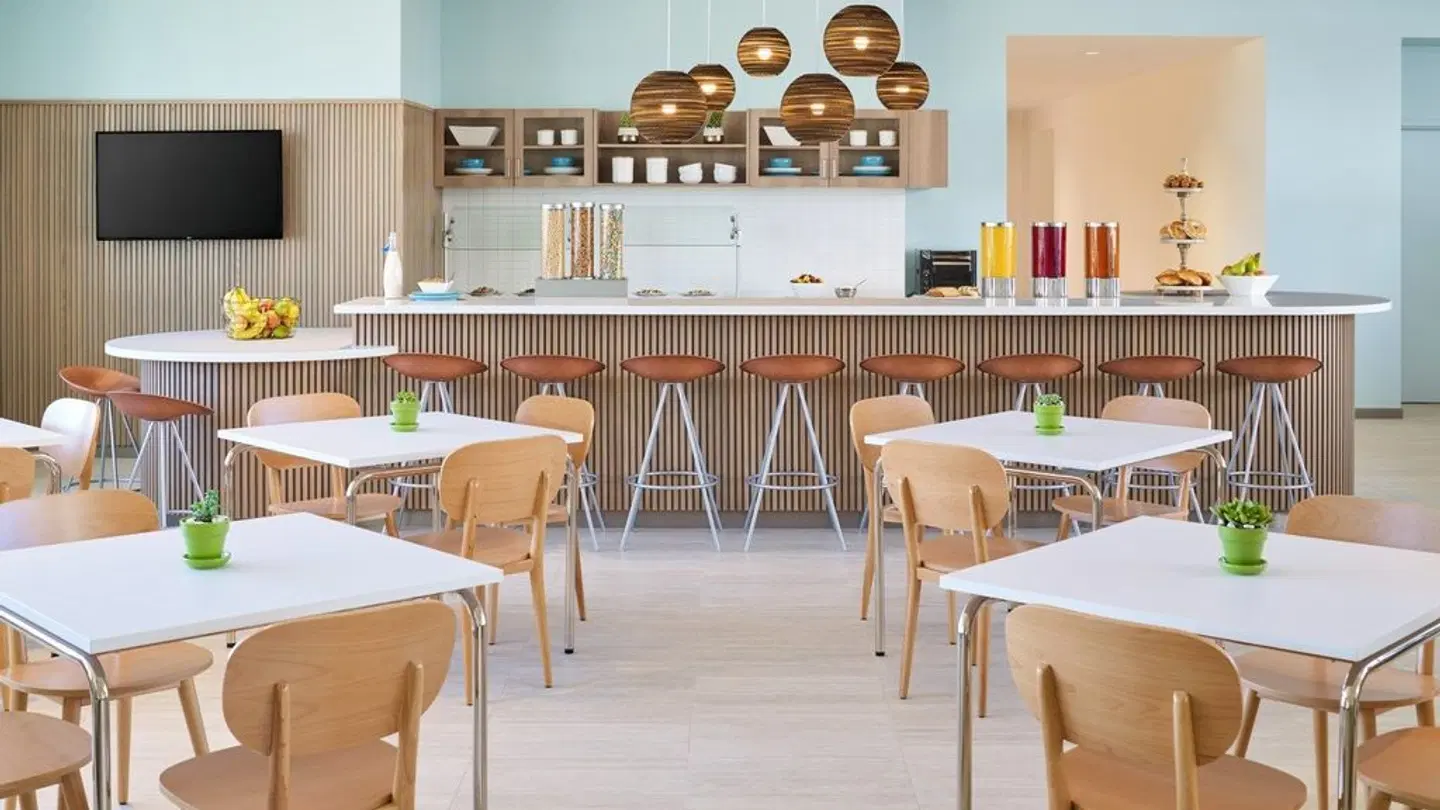 Element by Westin Chandler Fashion Center BAR