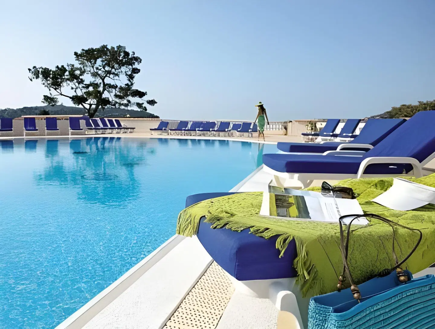 Résidence L'Ange Gardien by Pierre & Vacances OUTDOOR_POOL