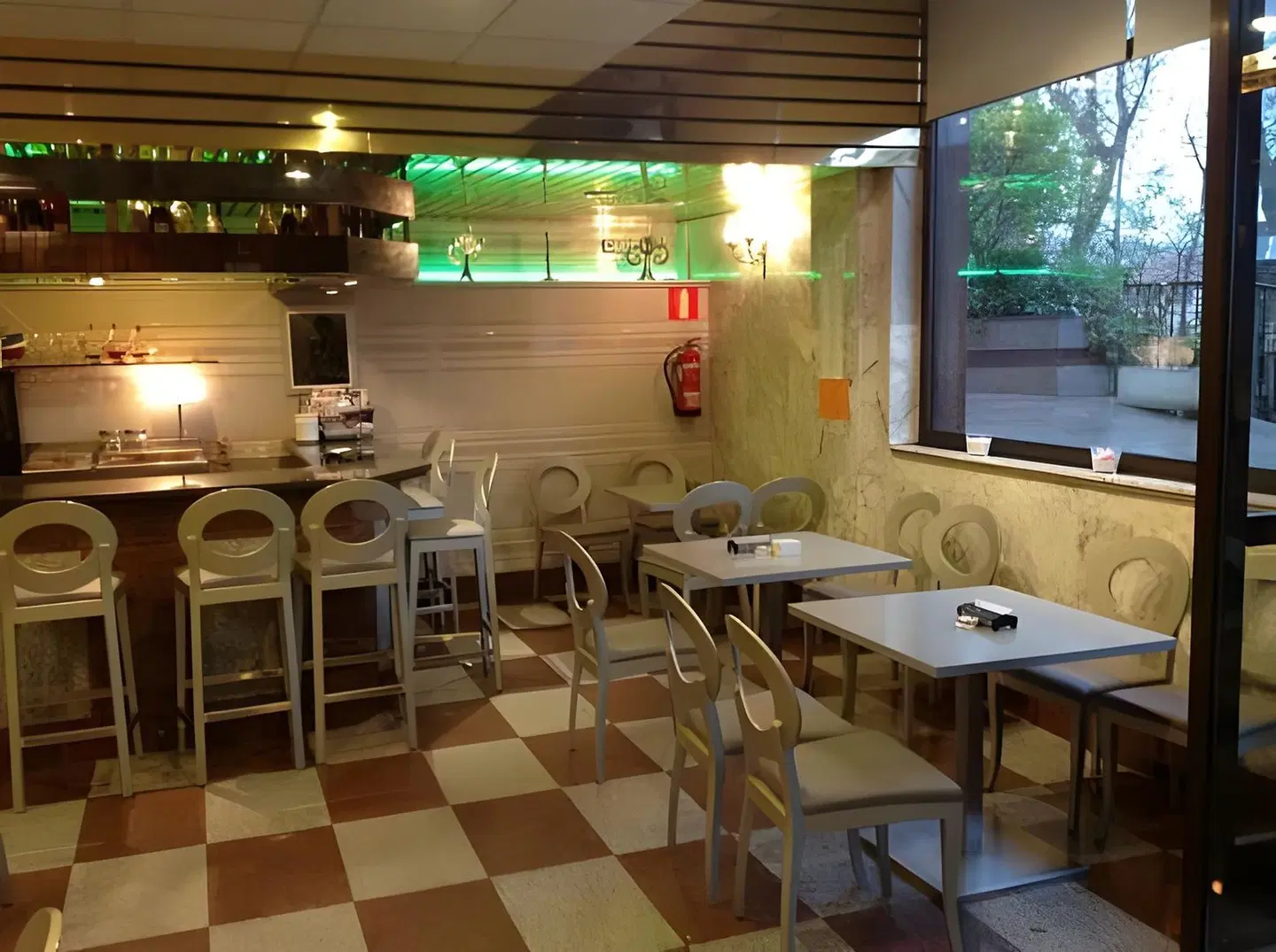 Hotel Apartamentos Don Carlos Bar