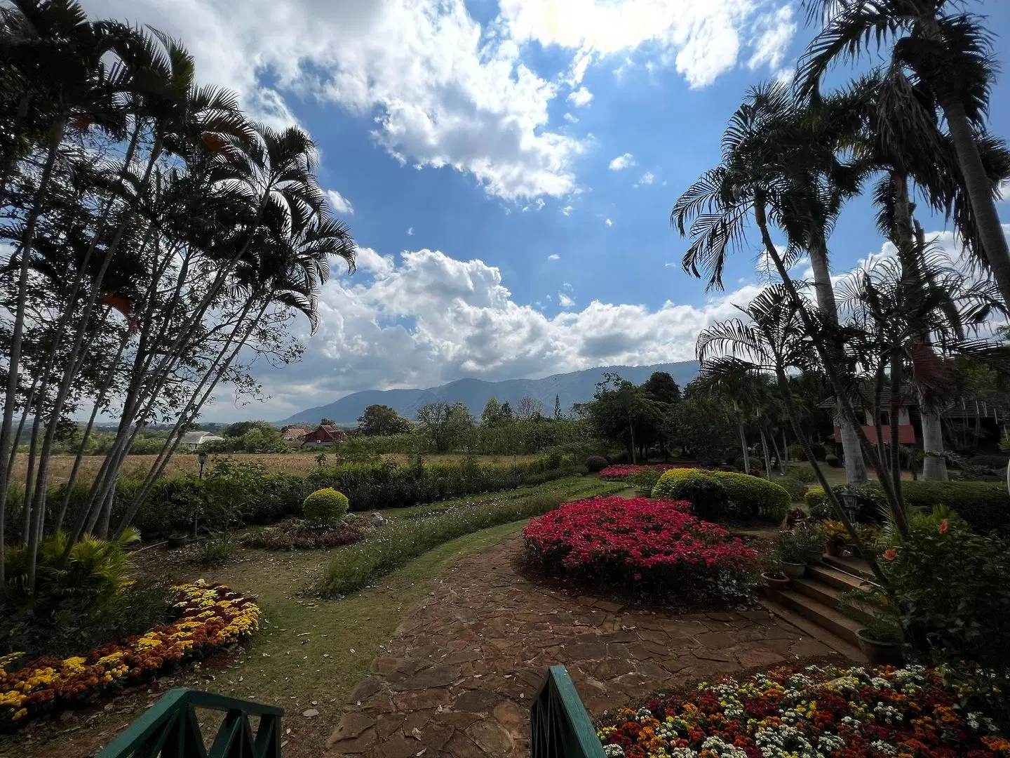 Chalet Hill Resort Khao Yai GARDEN