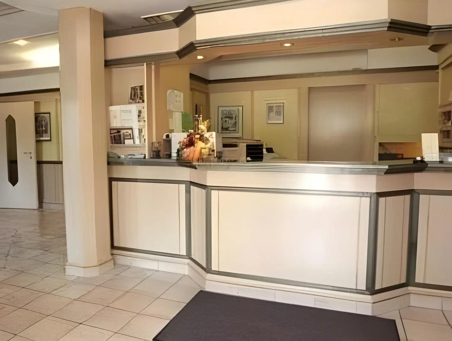 Zwei Linden LOUNGE_LOBBY