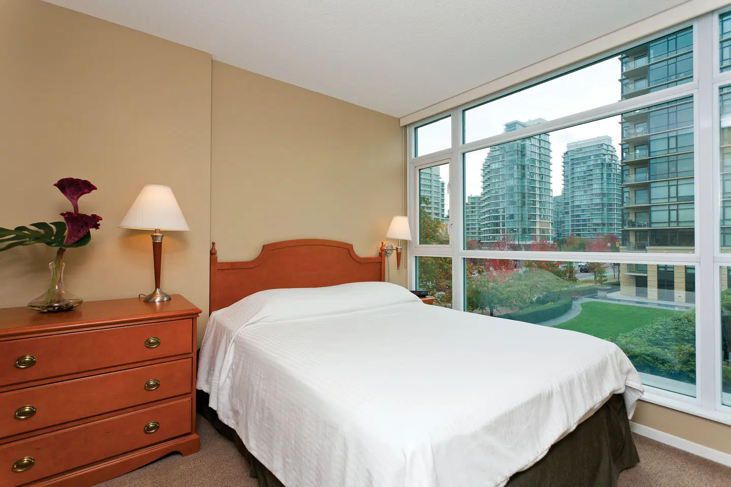 Lord Stanley Suites On The Park ROOM_EXAMPLE
