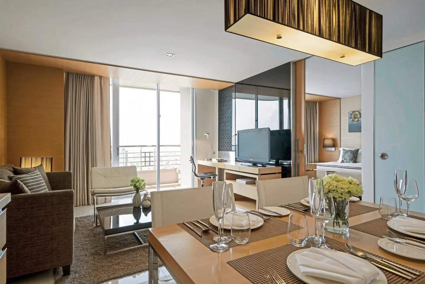 JC Kevin Sathorn Bangkok Hotel Konferenz