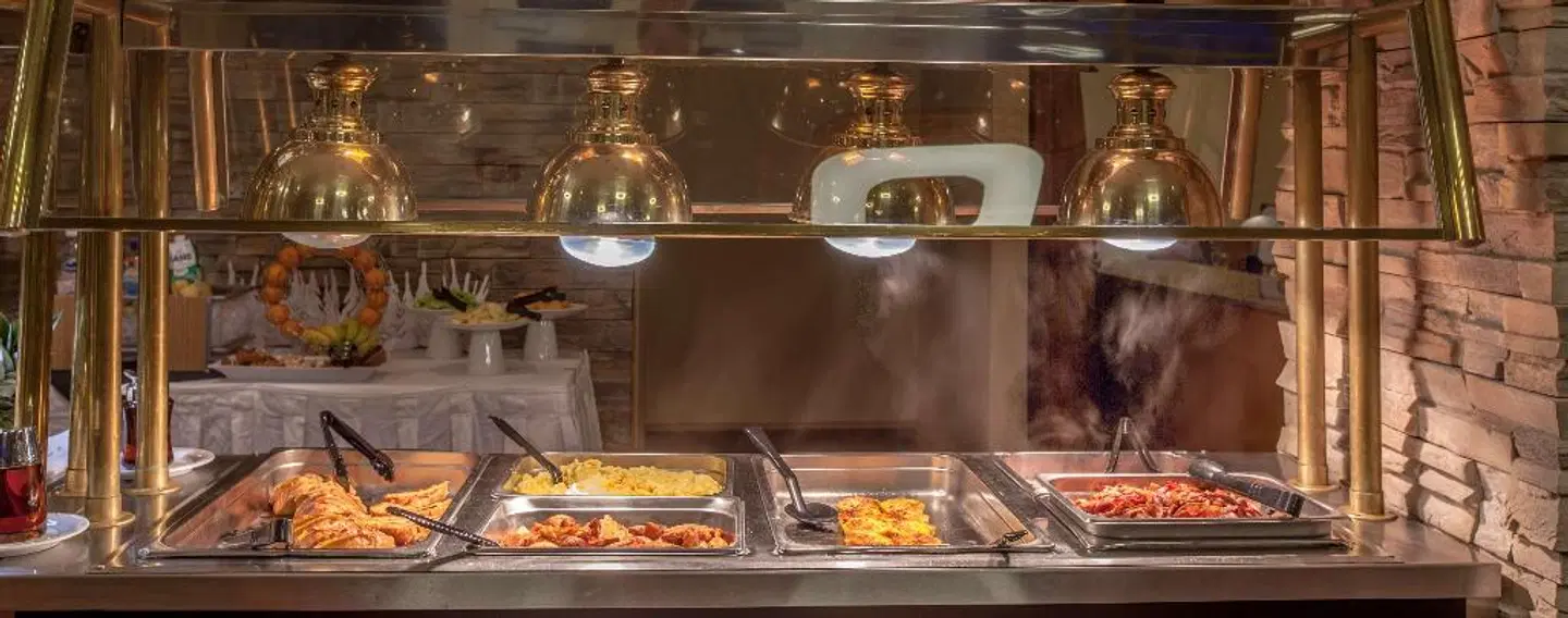 Coast Hillcrest Hotel RESTAURANT