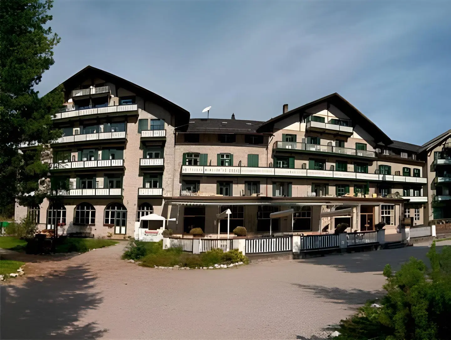 Hotel Lago di Braies EXTERIOR