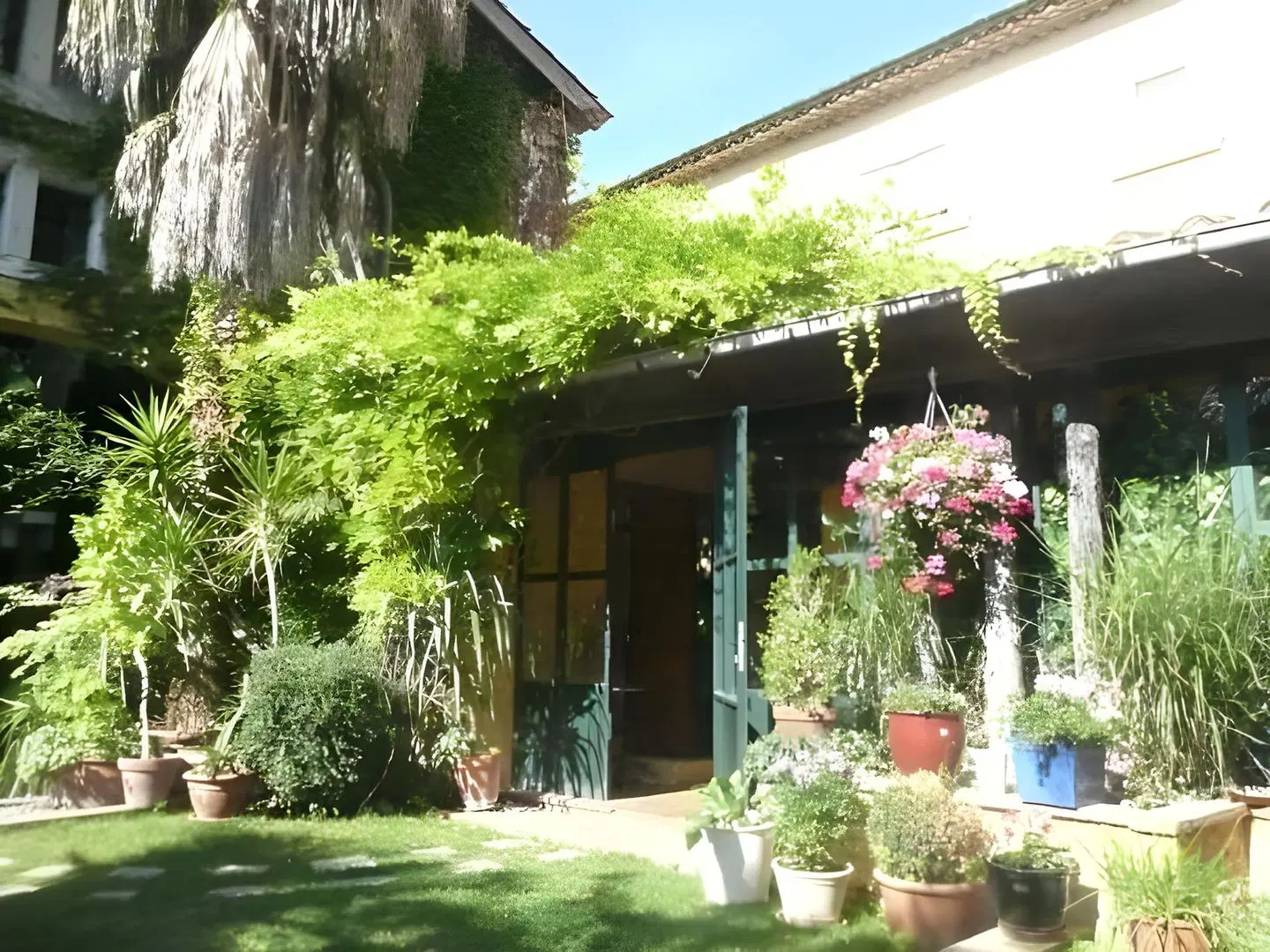 La Chamberte EXTERIOR