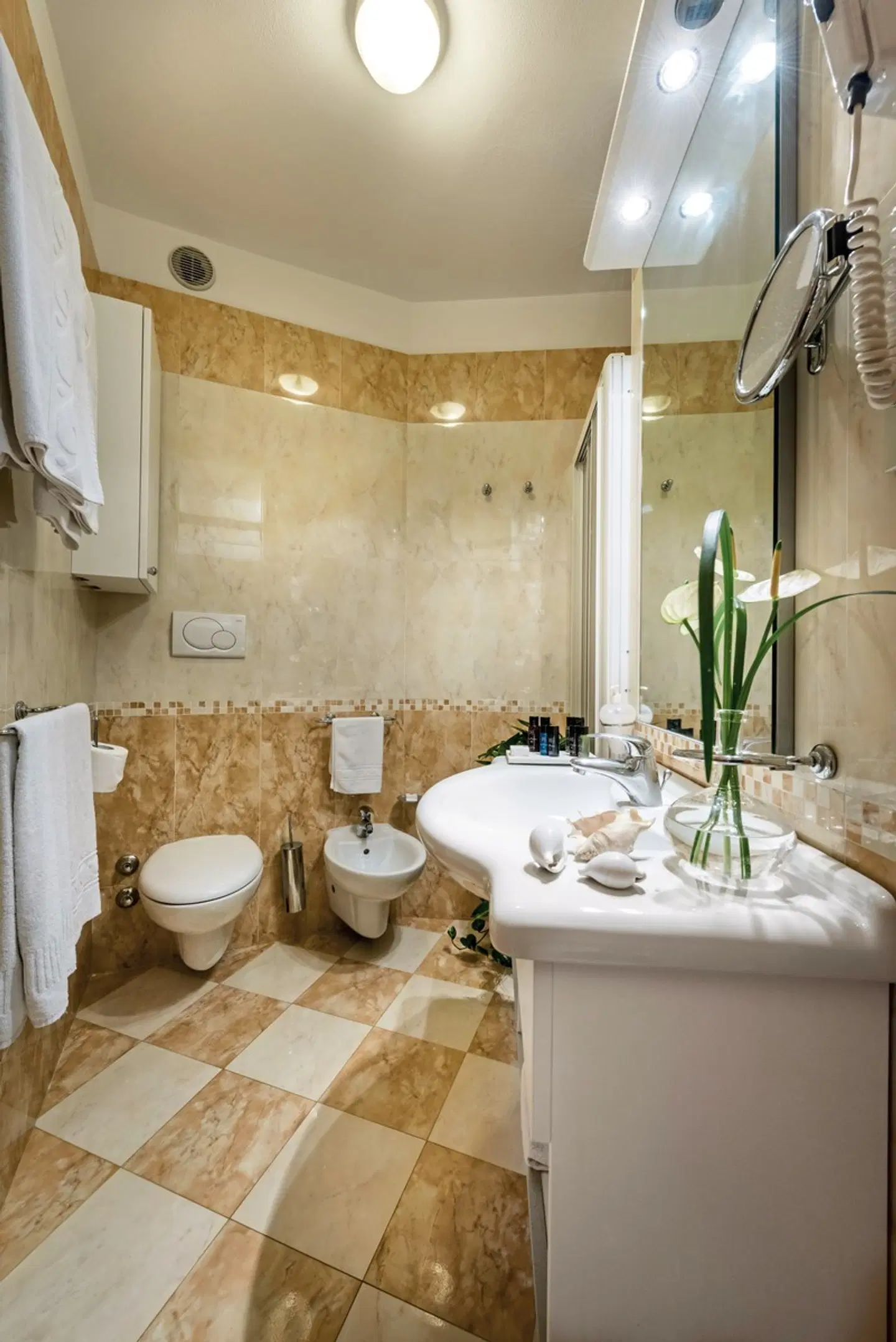 Luxor & Cairo The Beach Resort BATHROOM