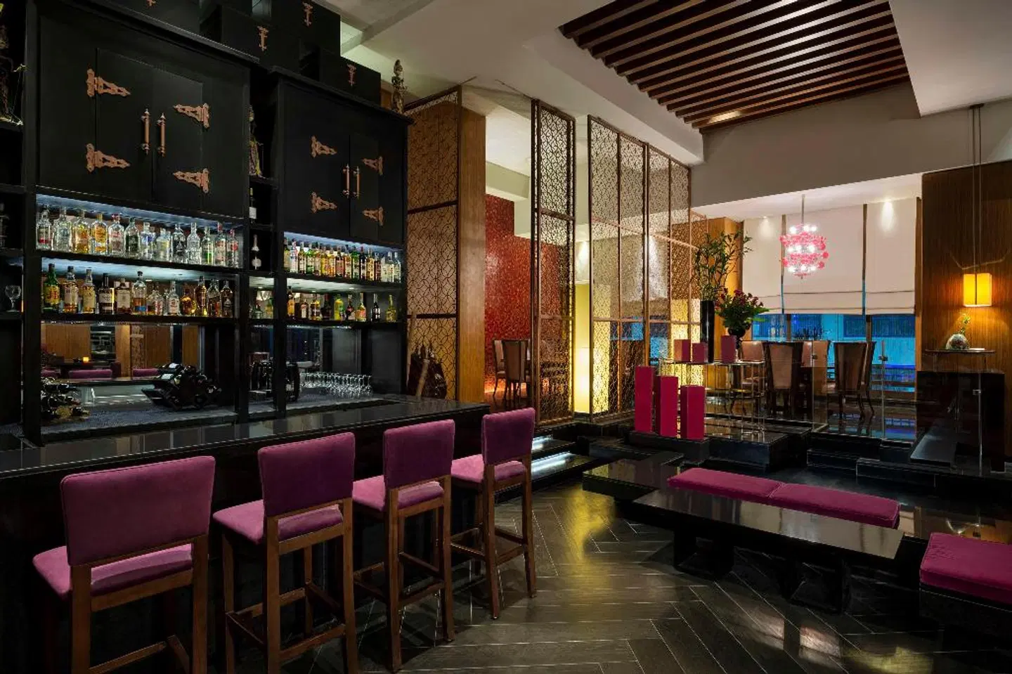 Conrad Cairo Hotel & Casino Bar