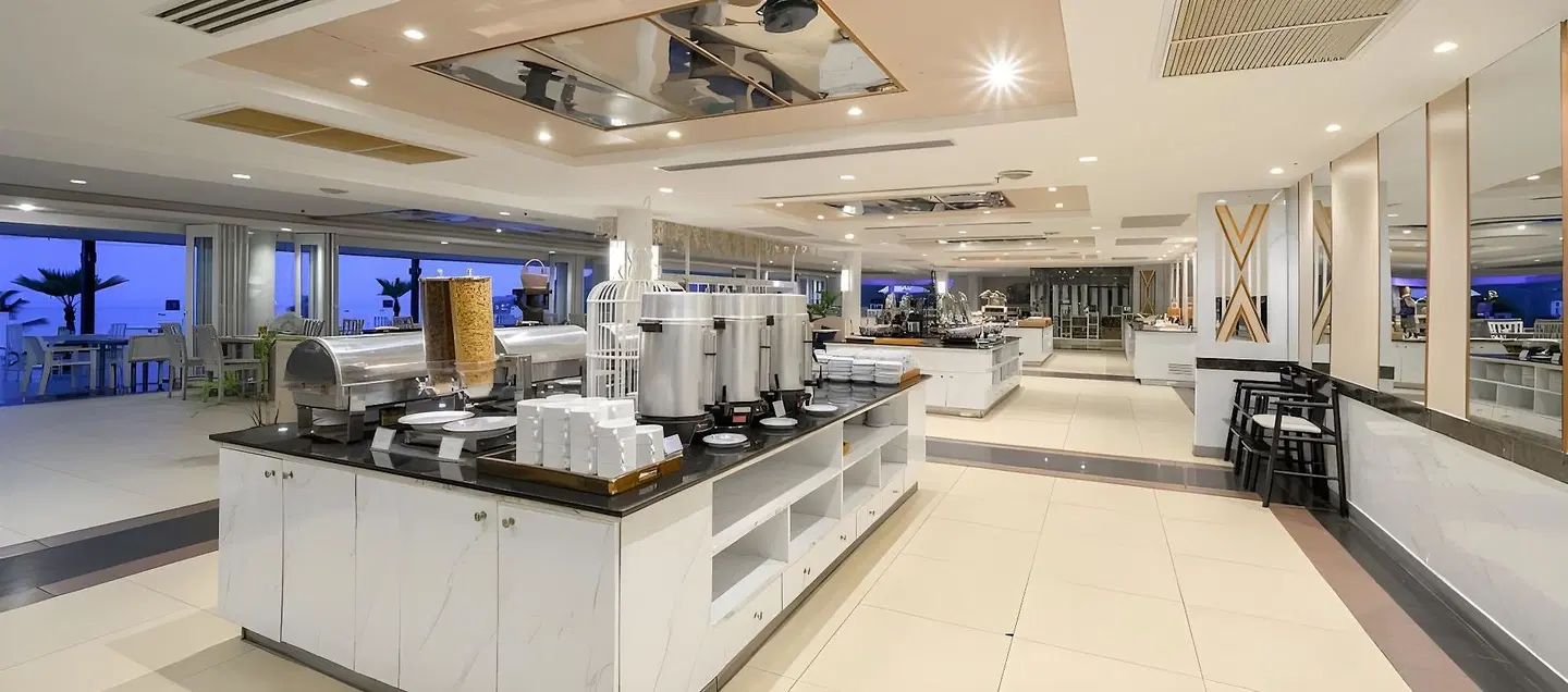 Andamantra Resort & Villa Phuket Restaurant