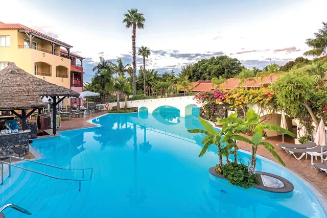 Pestana Village Garden OUTDOOR_POOL