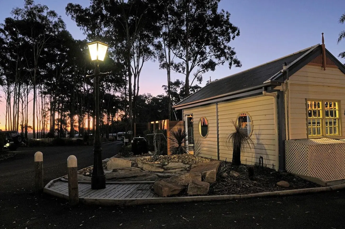 Waverley House Cottage TERRACE