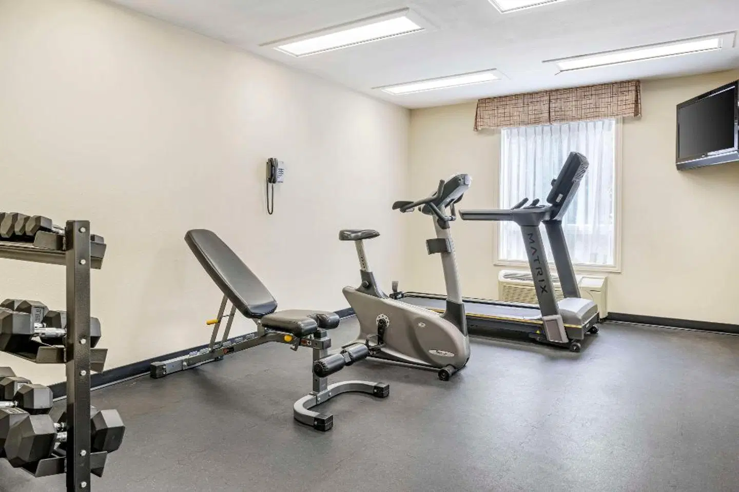 QUALITY INN DIEPPE SPORTS_AND_LEISURE