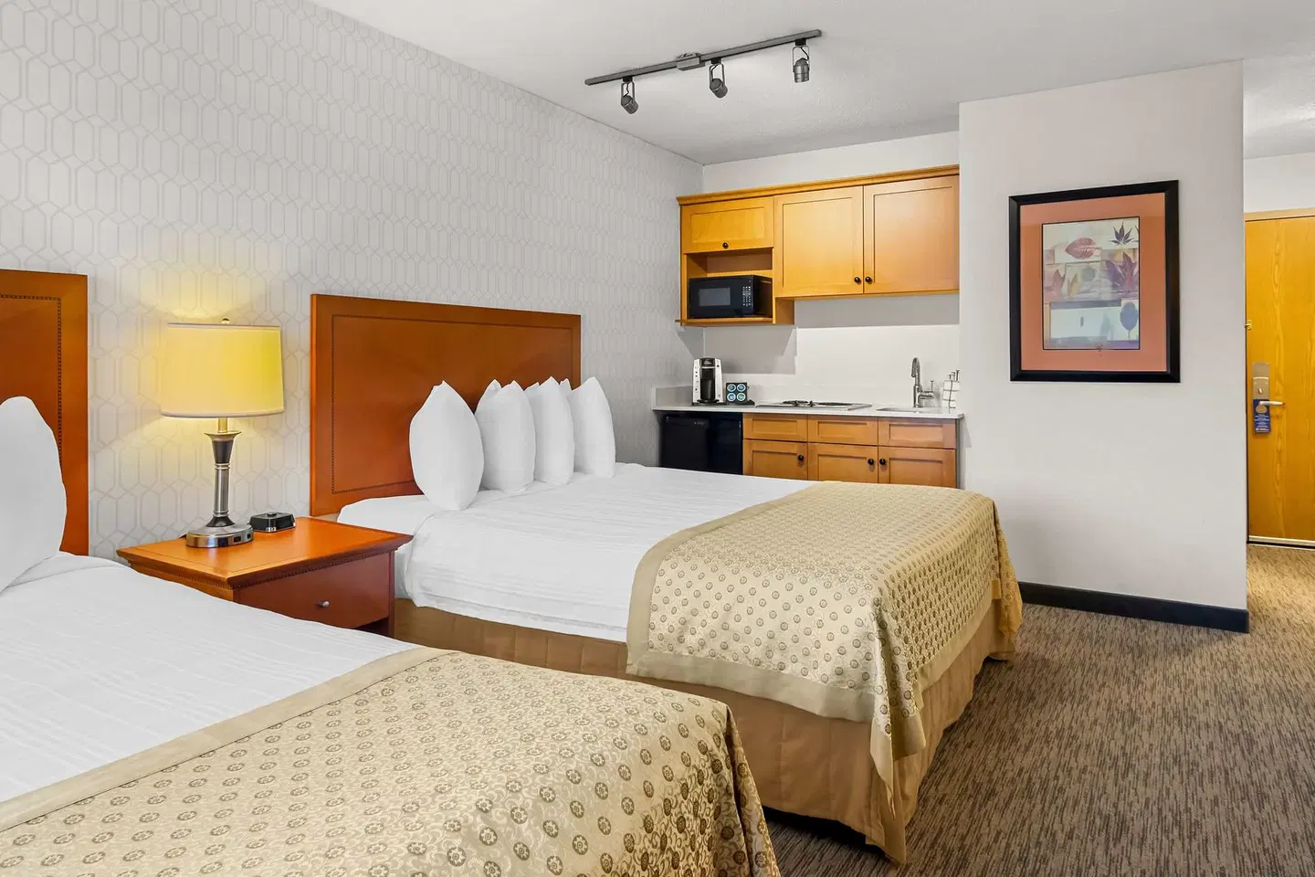 Best Western Plus Langley Inn ROOM_EXAMPLE