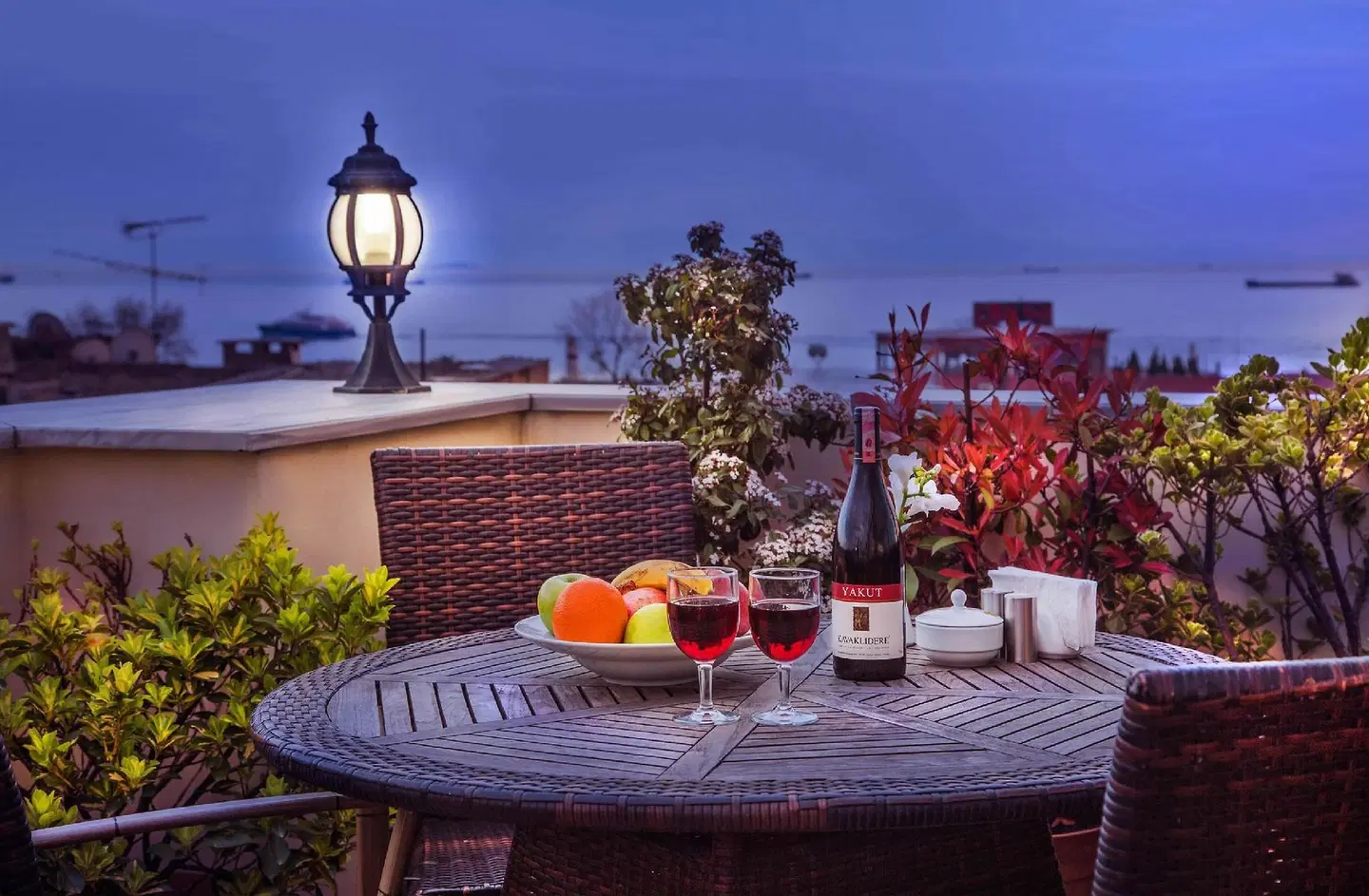 Amber Hotel Istanbul TERRACE