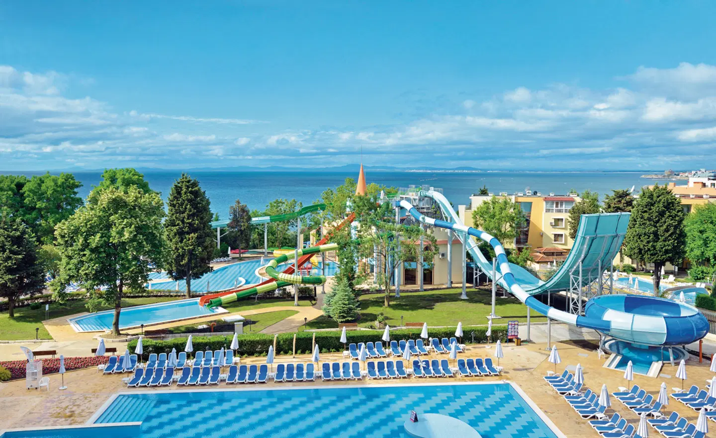 Sol Nessebar Palace OUTDOOR_POOL