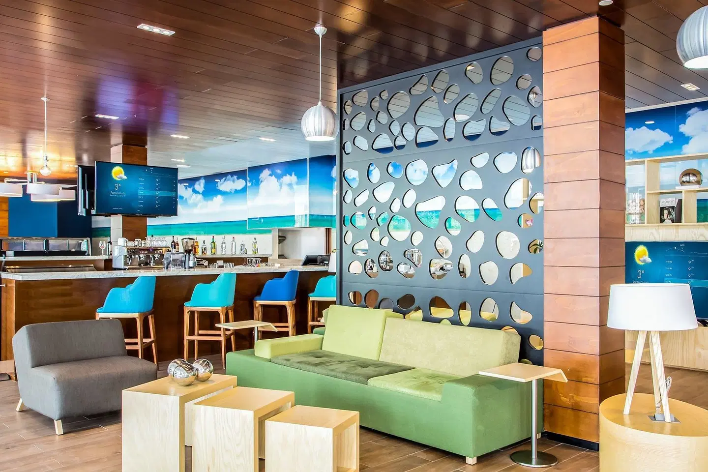 Fiesta Inn Playa del Carmen Bar