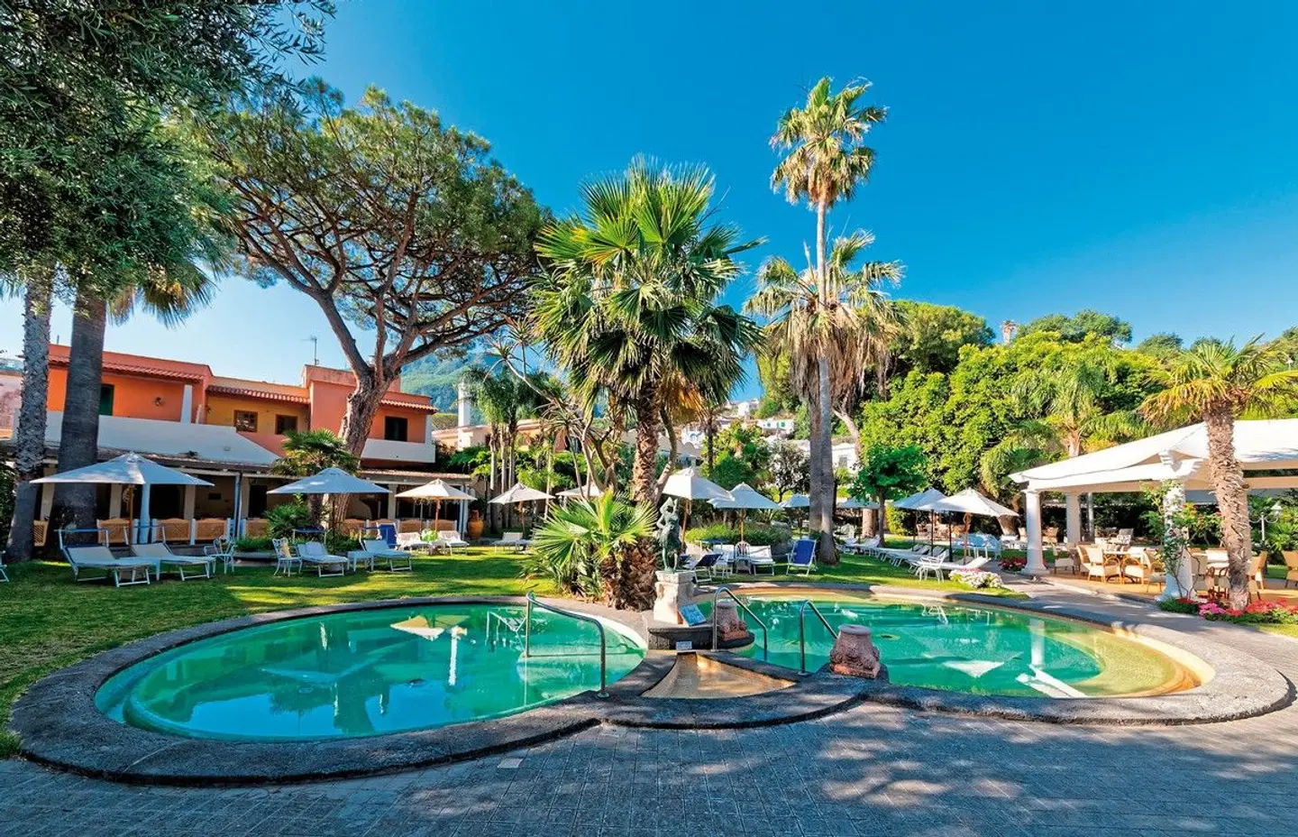 La Reginella OUTDOOR_POOL