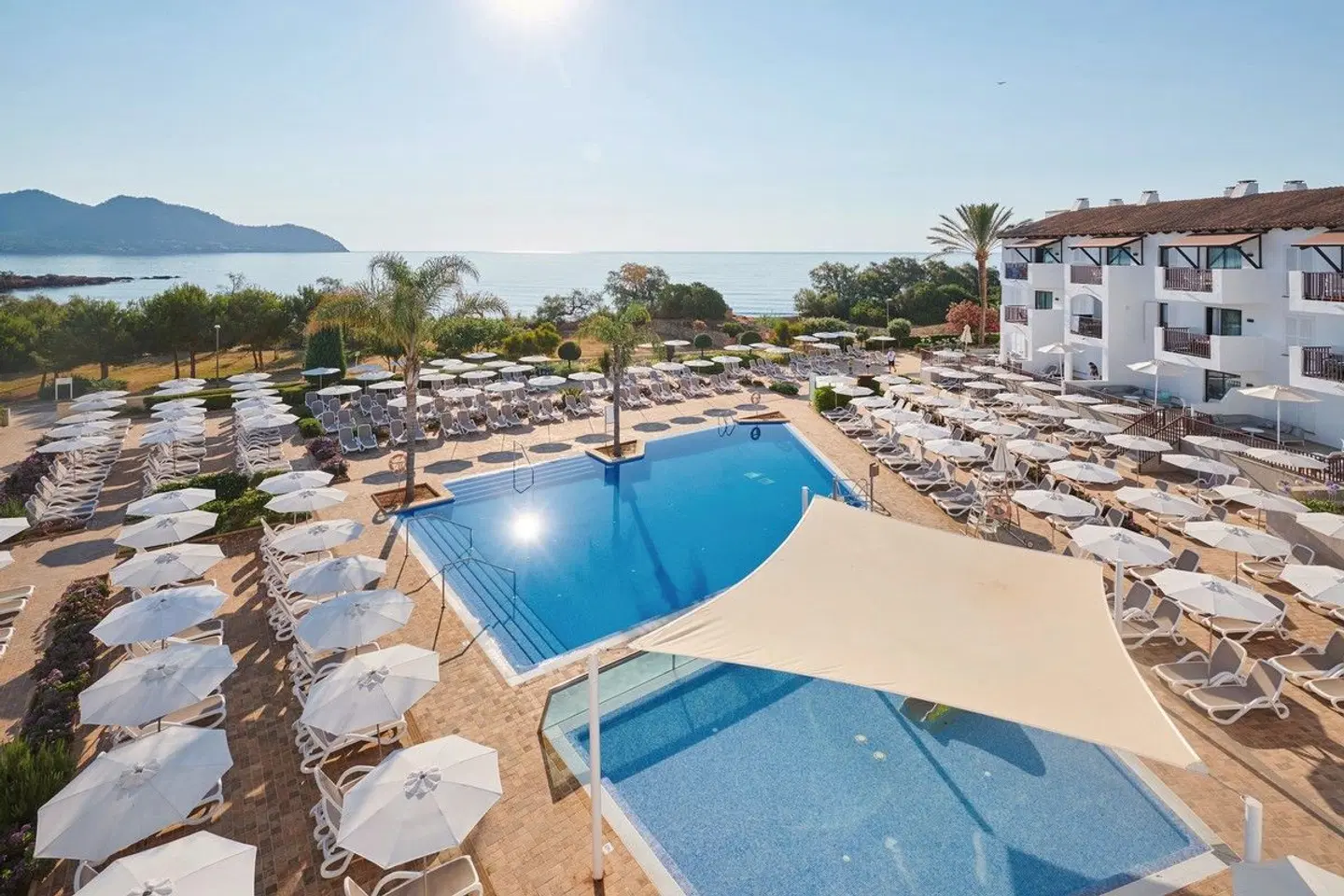 Hipotels Cala Bona Club OUTDOOR_POOL