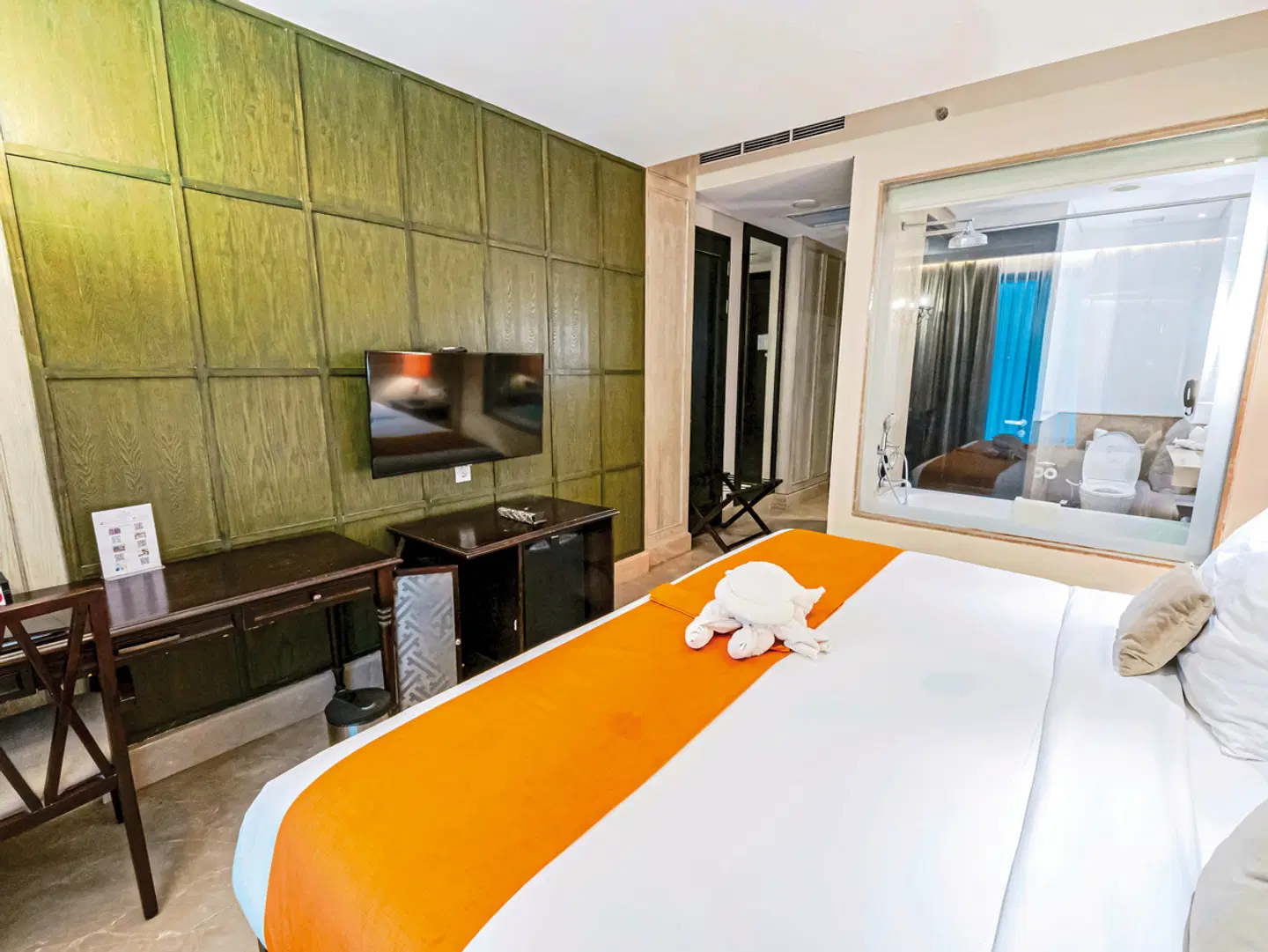 Jambuluwuk Oceano Seminyak ROOM_EXAMPLE