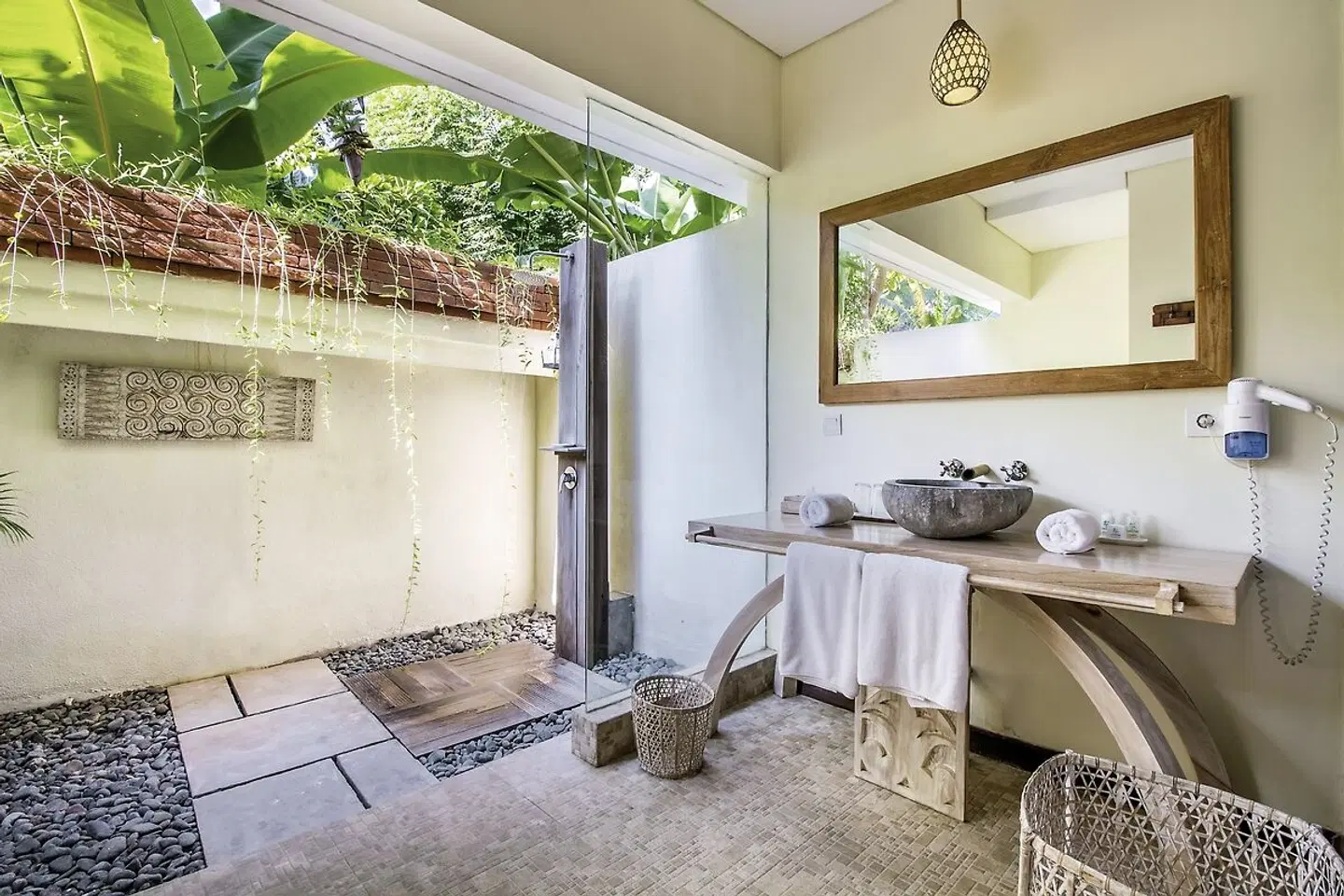 Taman Sari Bali Resort & Spa ROOM_EXAMPLE