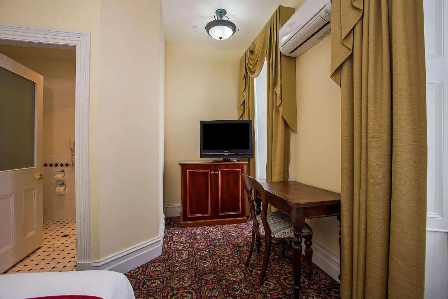 Quality Hotel Bentinck ROOM_EXAMPLE