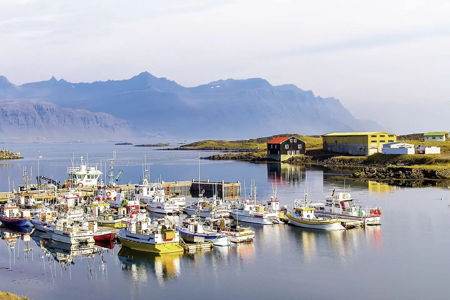 Islands Naturwunder - Hochland, Wasserfälle und Gletscher LANDSCAPE