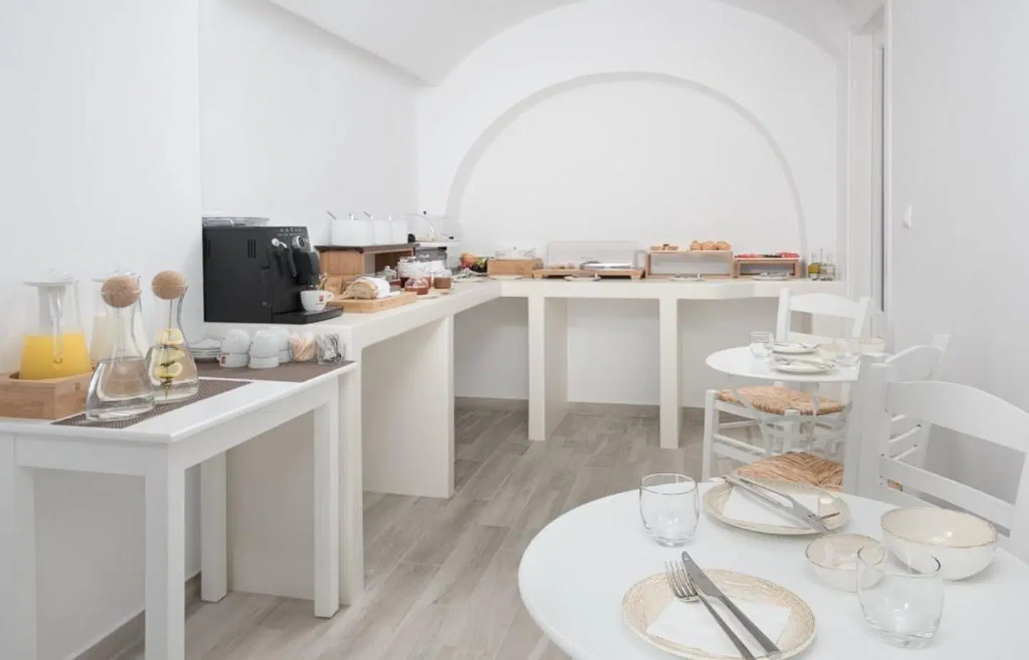 Iliada Studios Restaurant